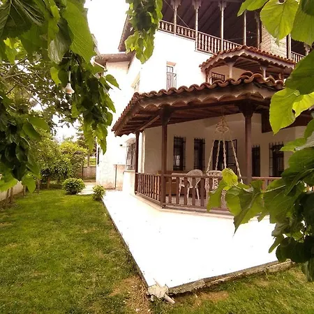 Near Beach With Jacuzzi And Pool In Sile فيلة